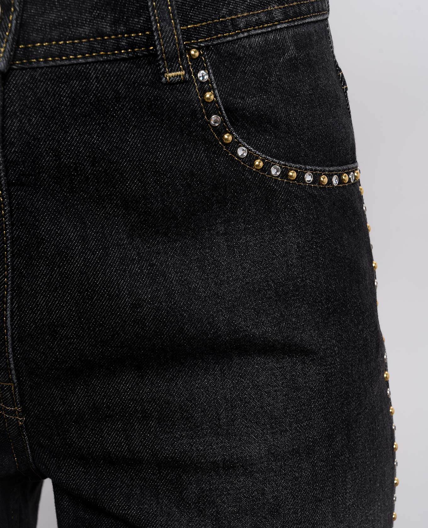 

Black jeans with logo patch Versace