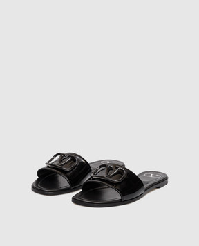 Valentino Black patent leather flip-flops with emblem 8W2S0BD5TMK
