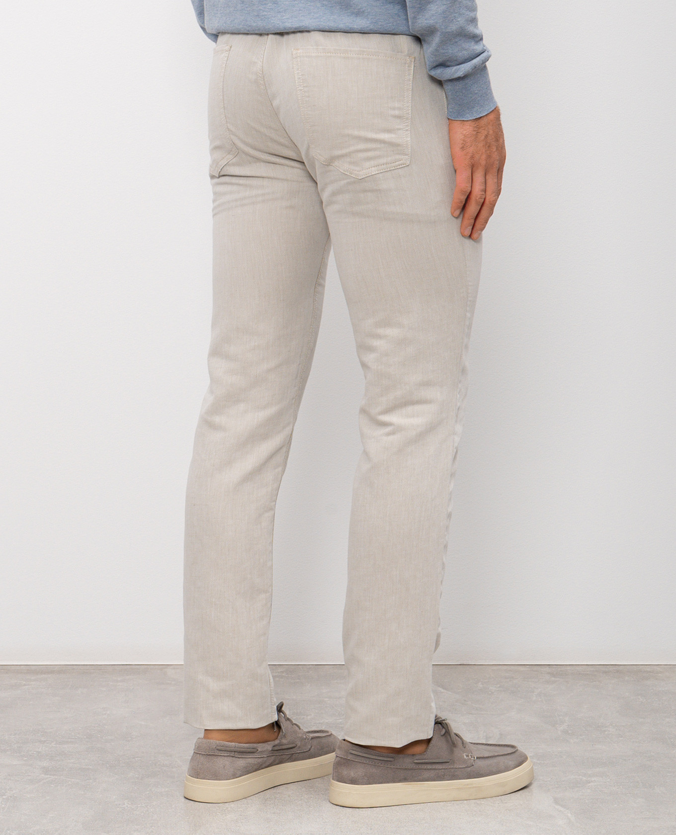 

Beige linen pants with logo patch Pini Parma