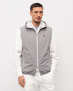 Brunello Cucinelli Gray vest with emblem MM49A7450G