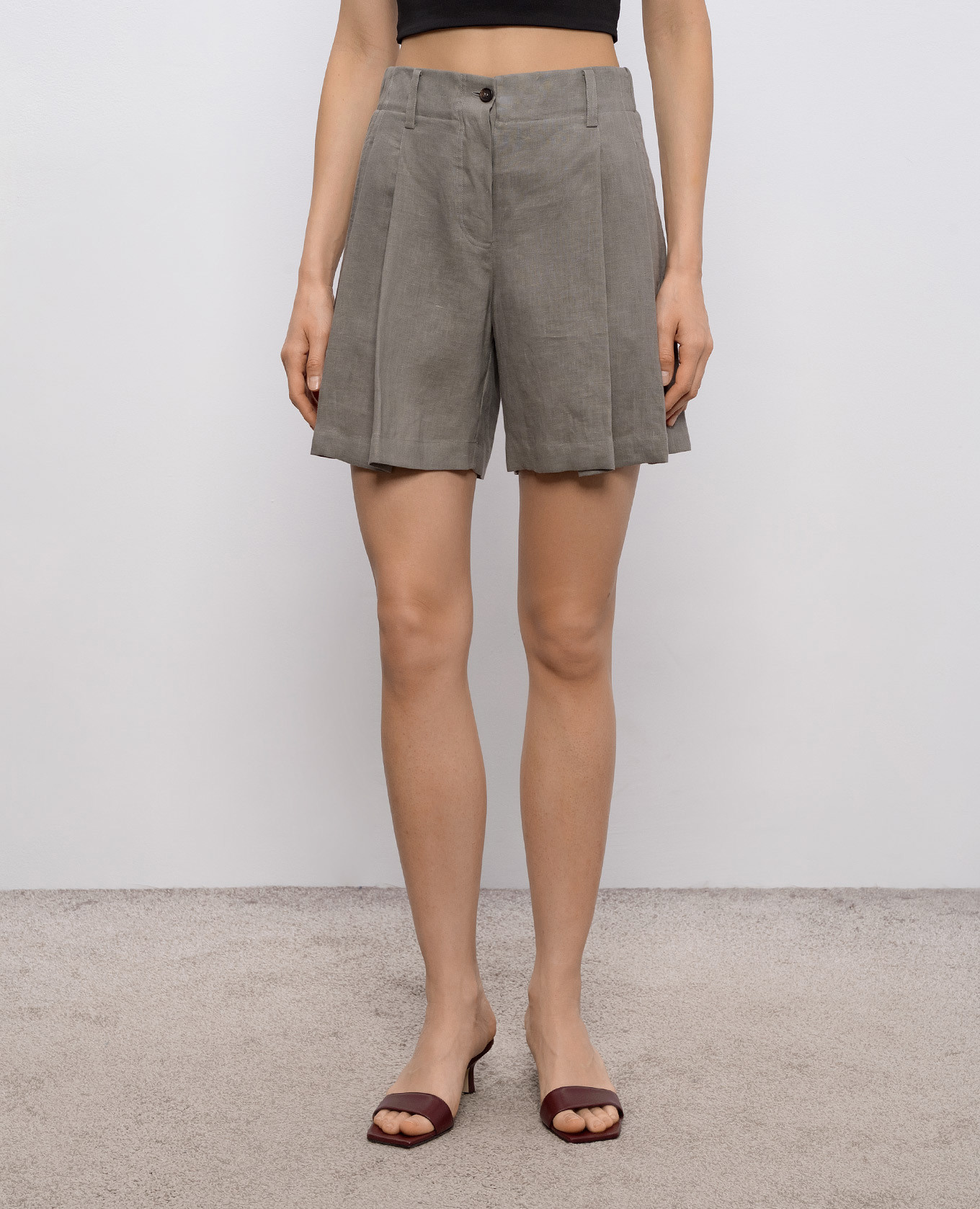 Gray linen shorts Brunello Cucinelli 3