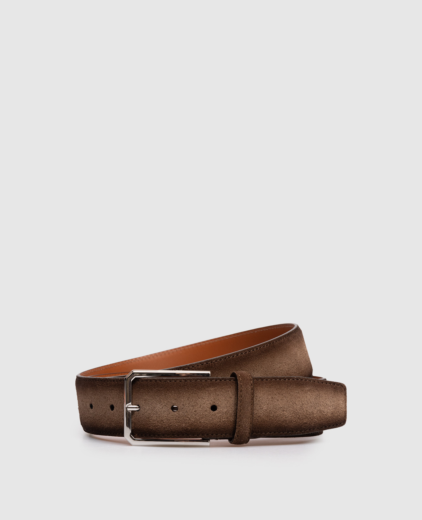 Brown suede belt with a degraded effect