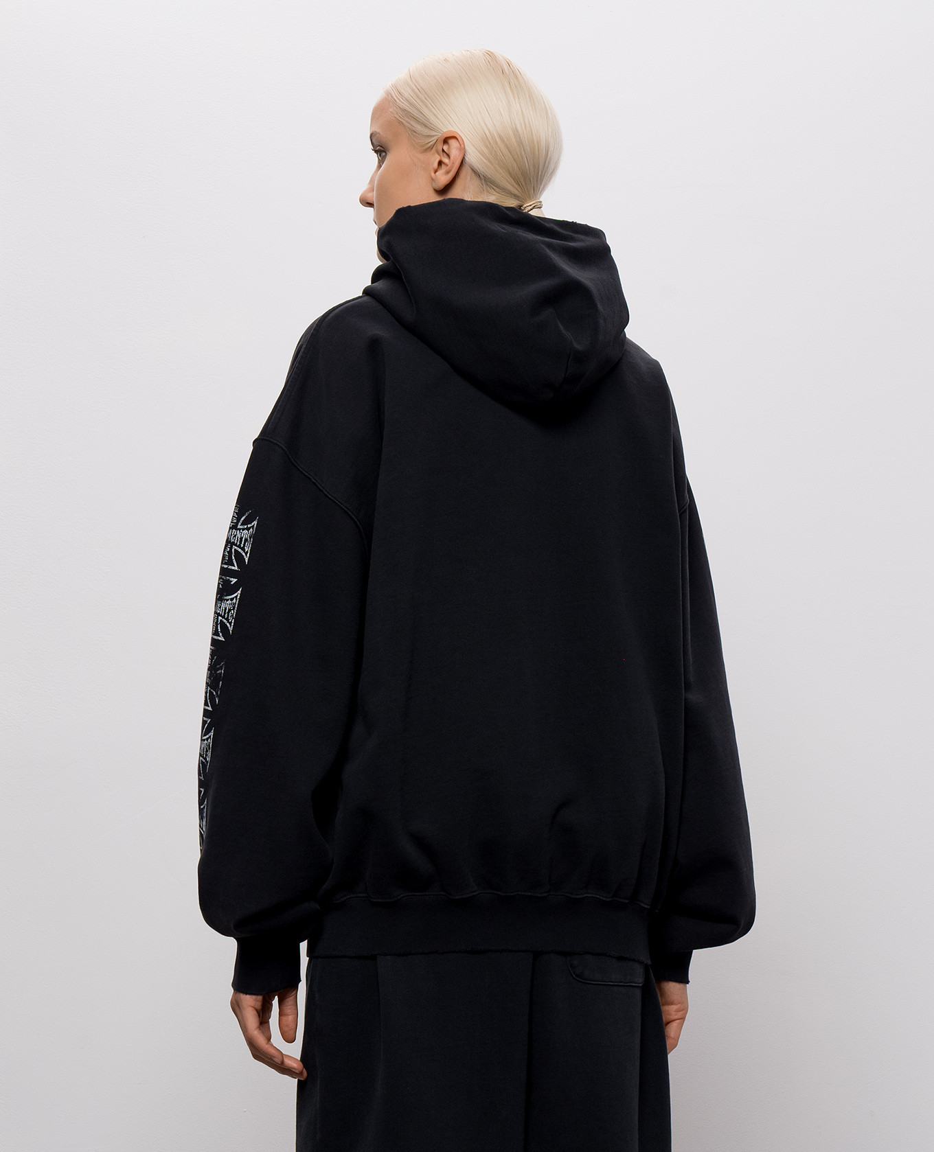 Black sports jacket with branded print Vetements 4