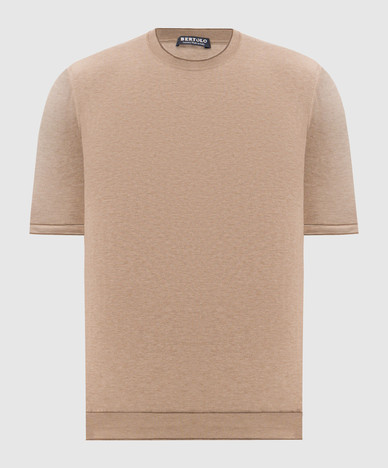 Beige t-shirt with edging