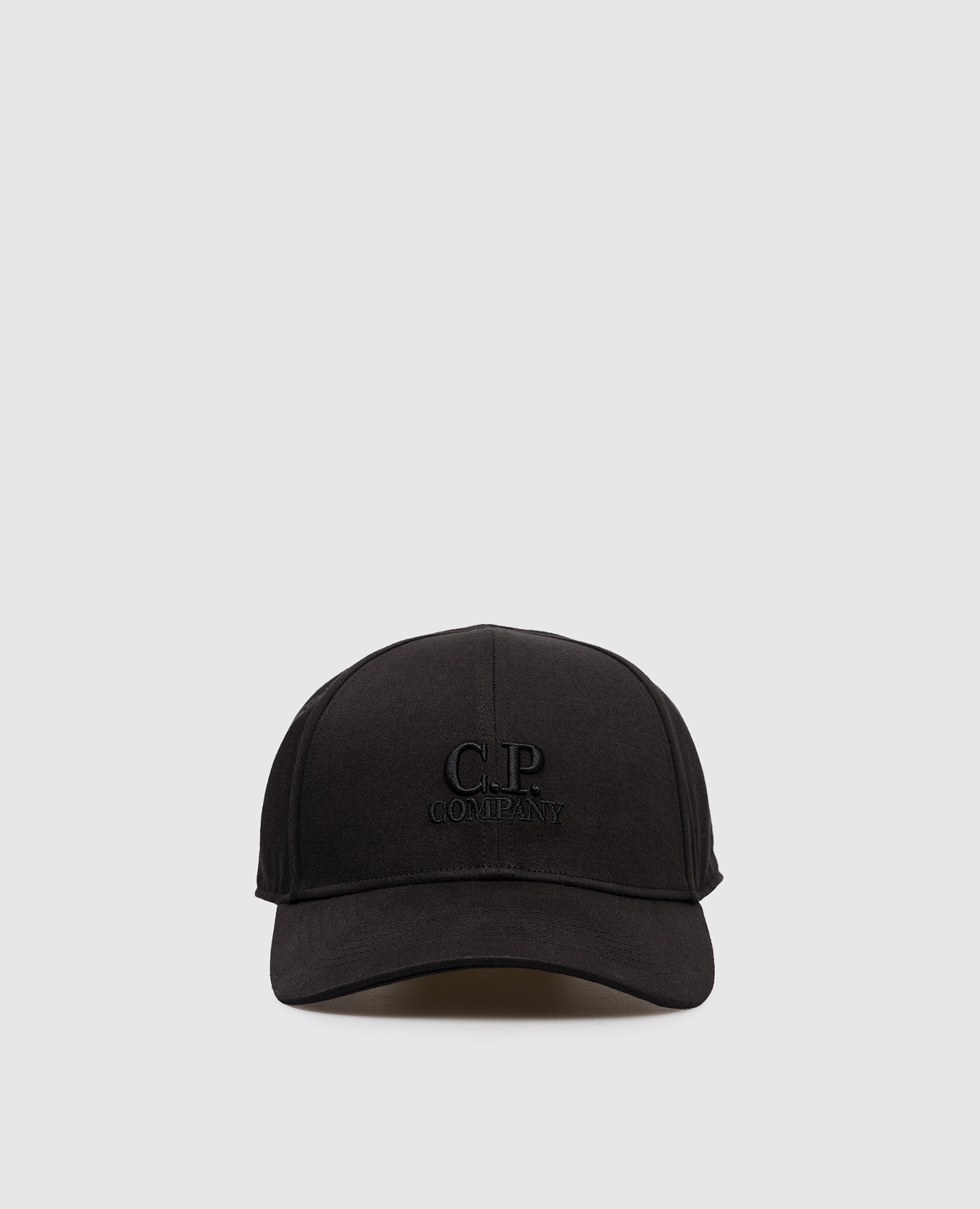 

Black cap with logo embroidery C.P. Company