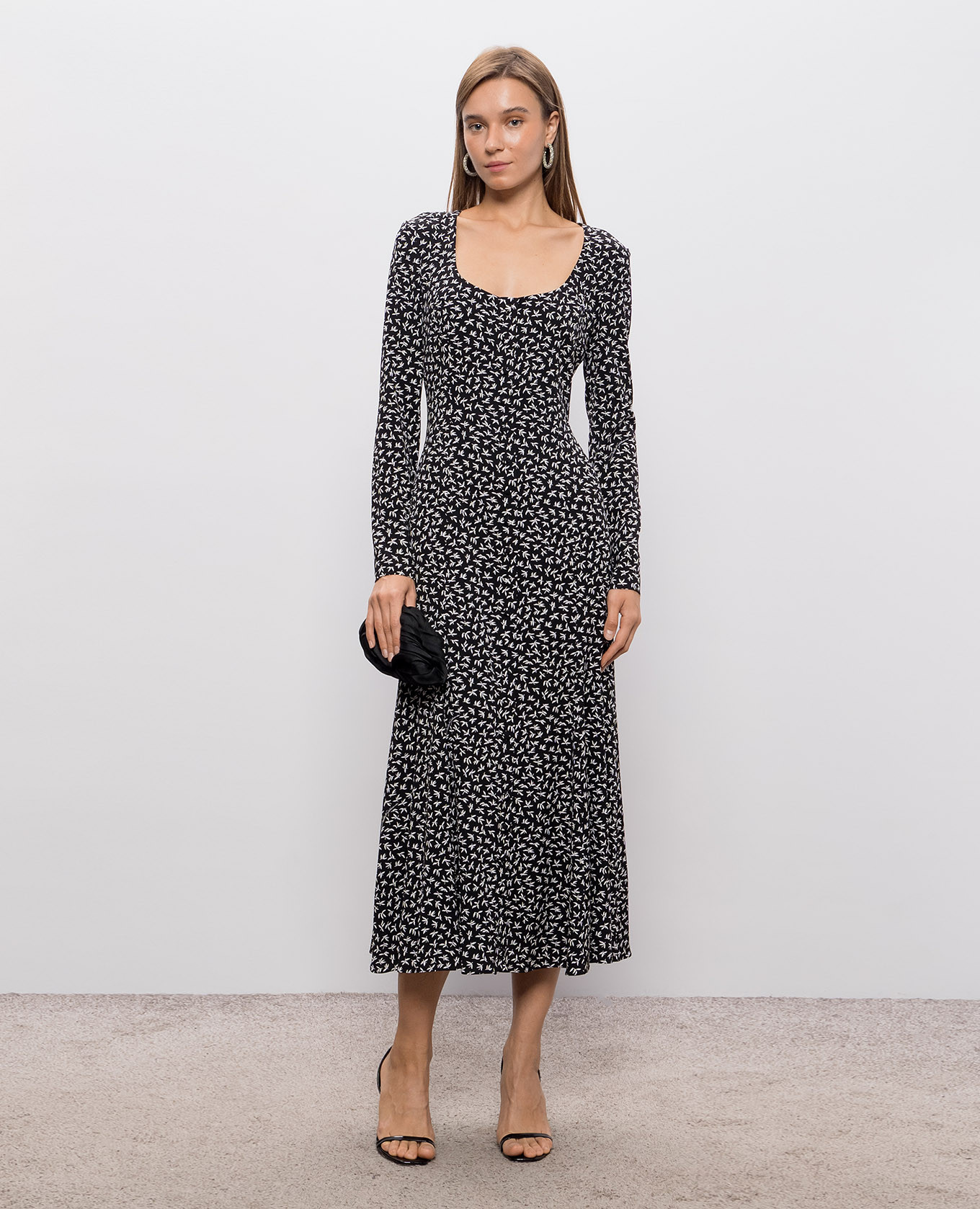 Black midi dress Dolce&Gabbana 2