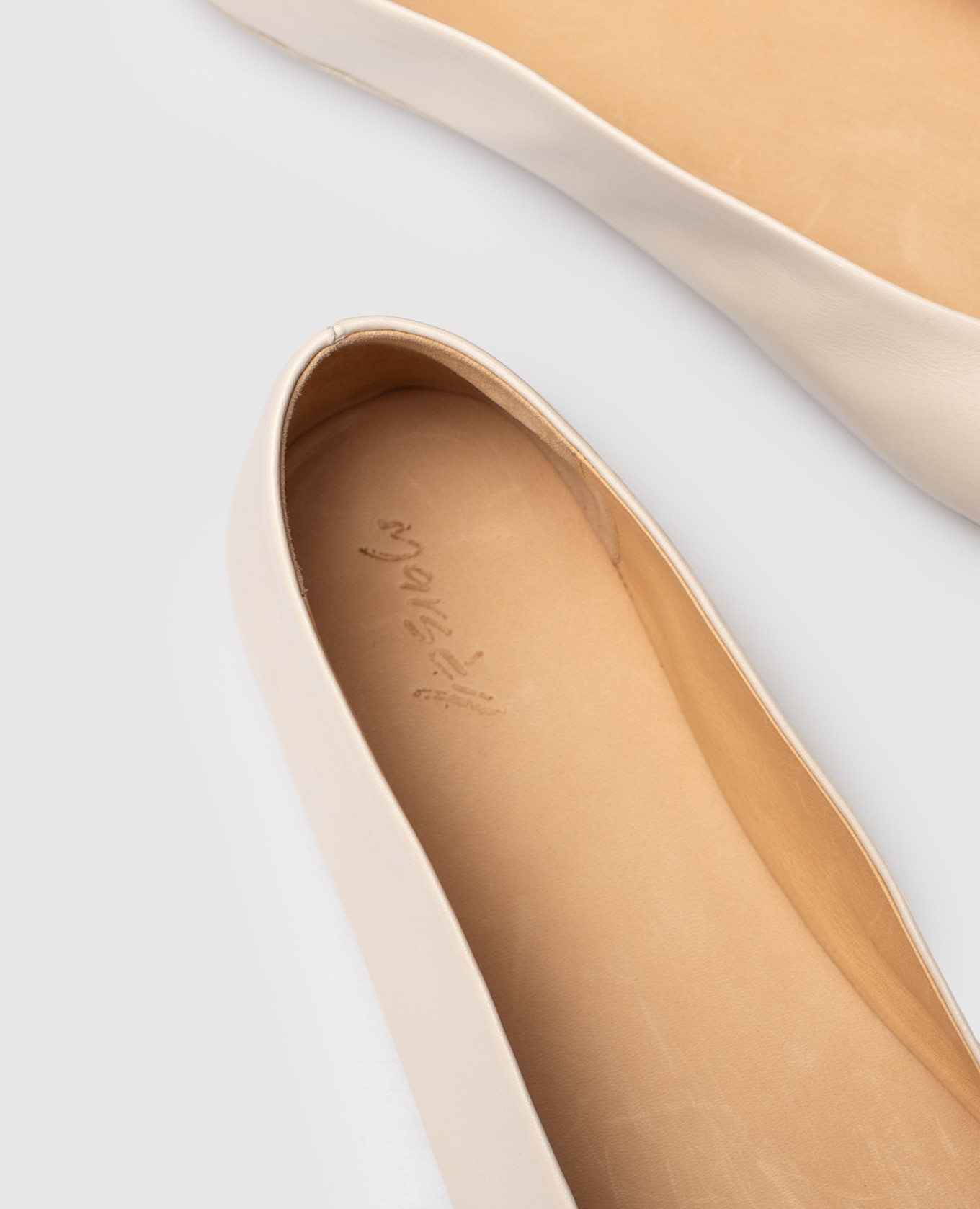 

Gray leather ballet flats Frondina Marsell, Grey