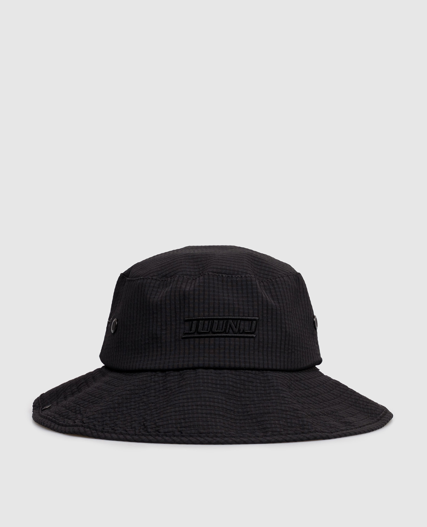 

Black Panama with logo embroidery Juun.j