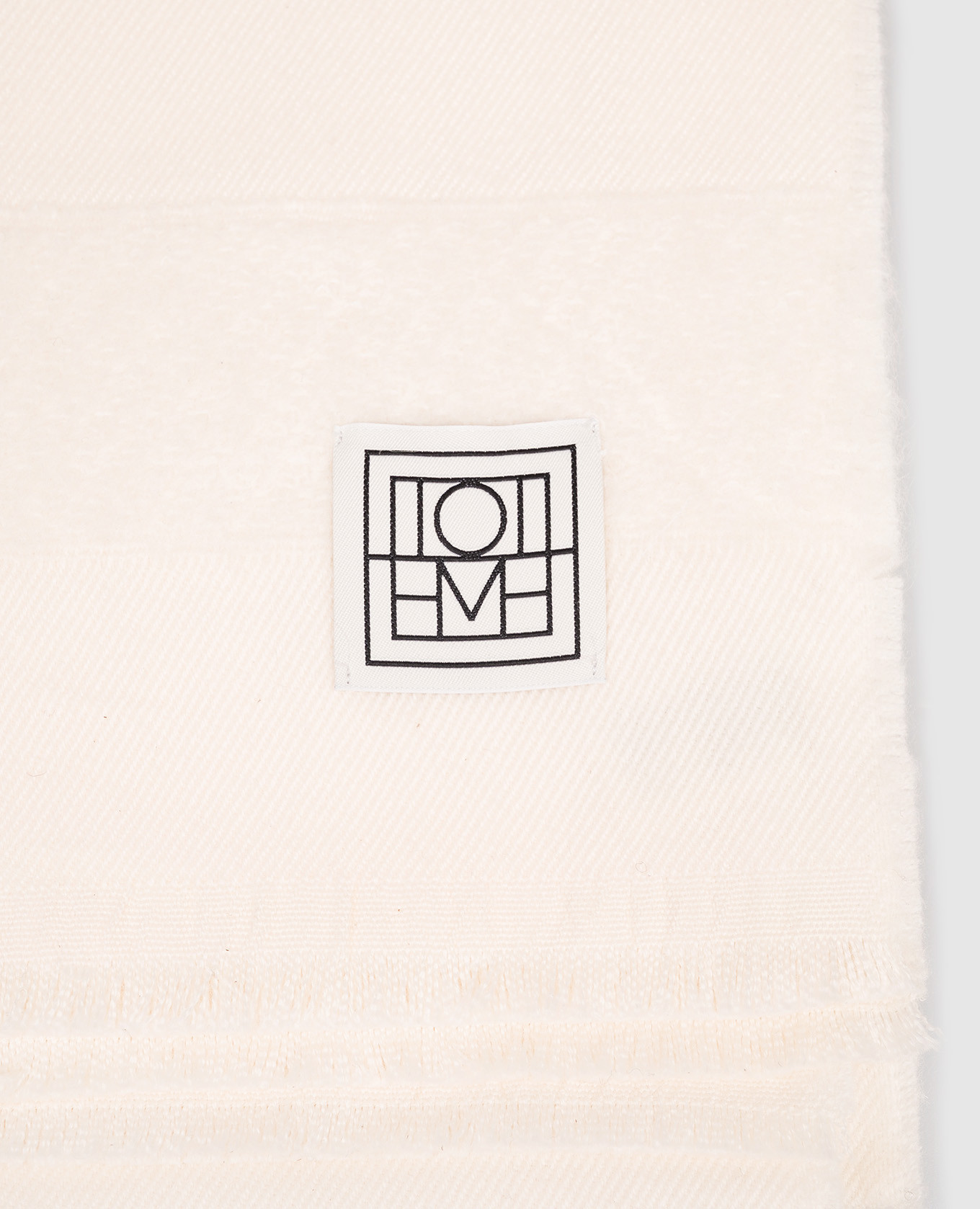 White alpaca wool scarf with logo Toteme 3