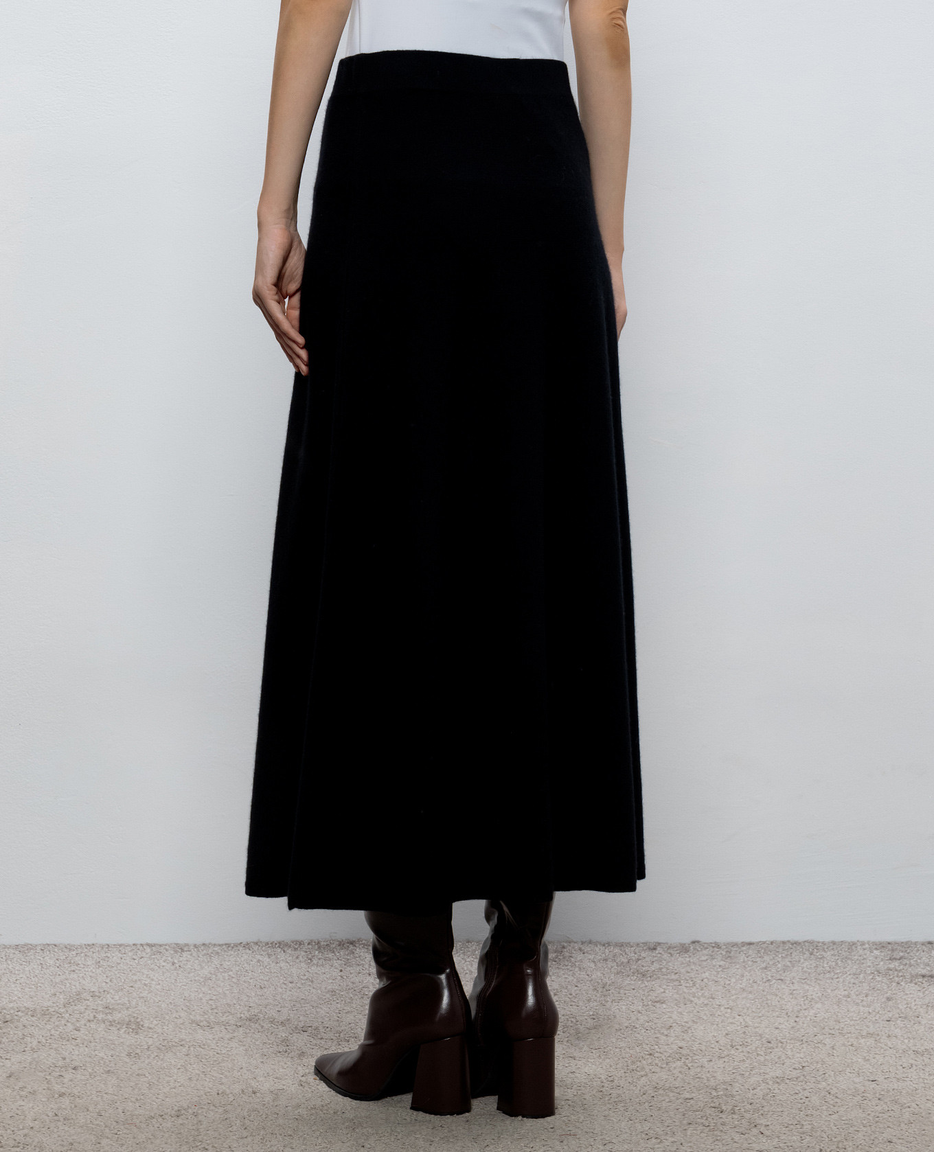 Torie black cashmere midi skirt LISA YANG 4