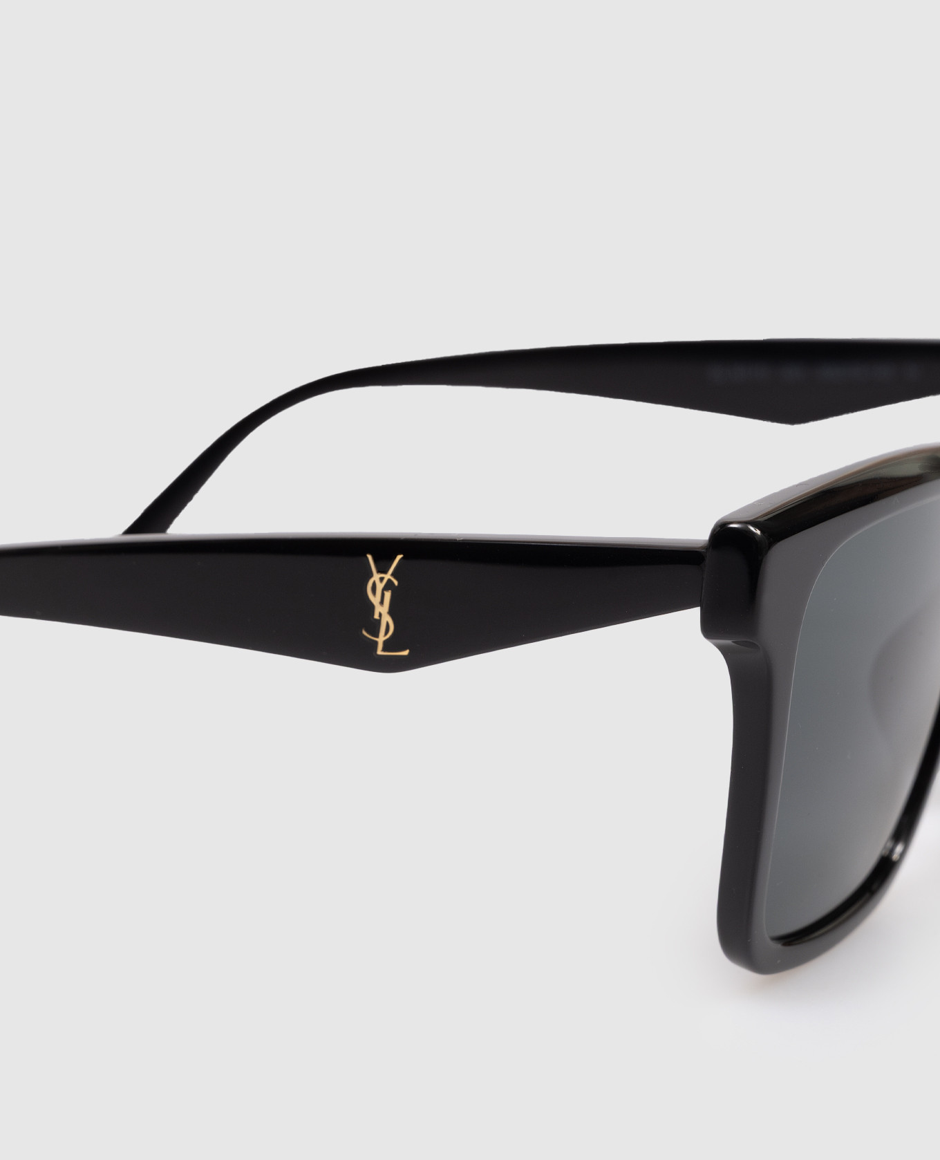 Black sunglasses Saint Laurent 4