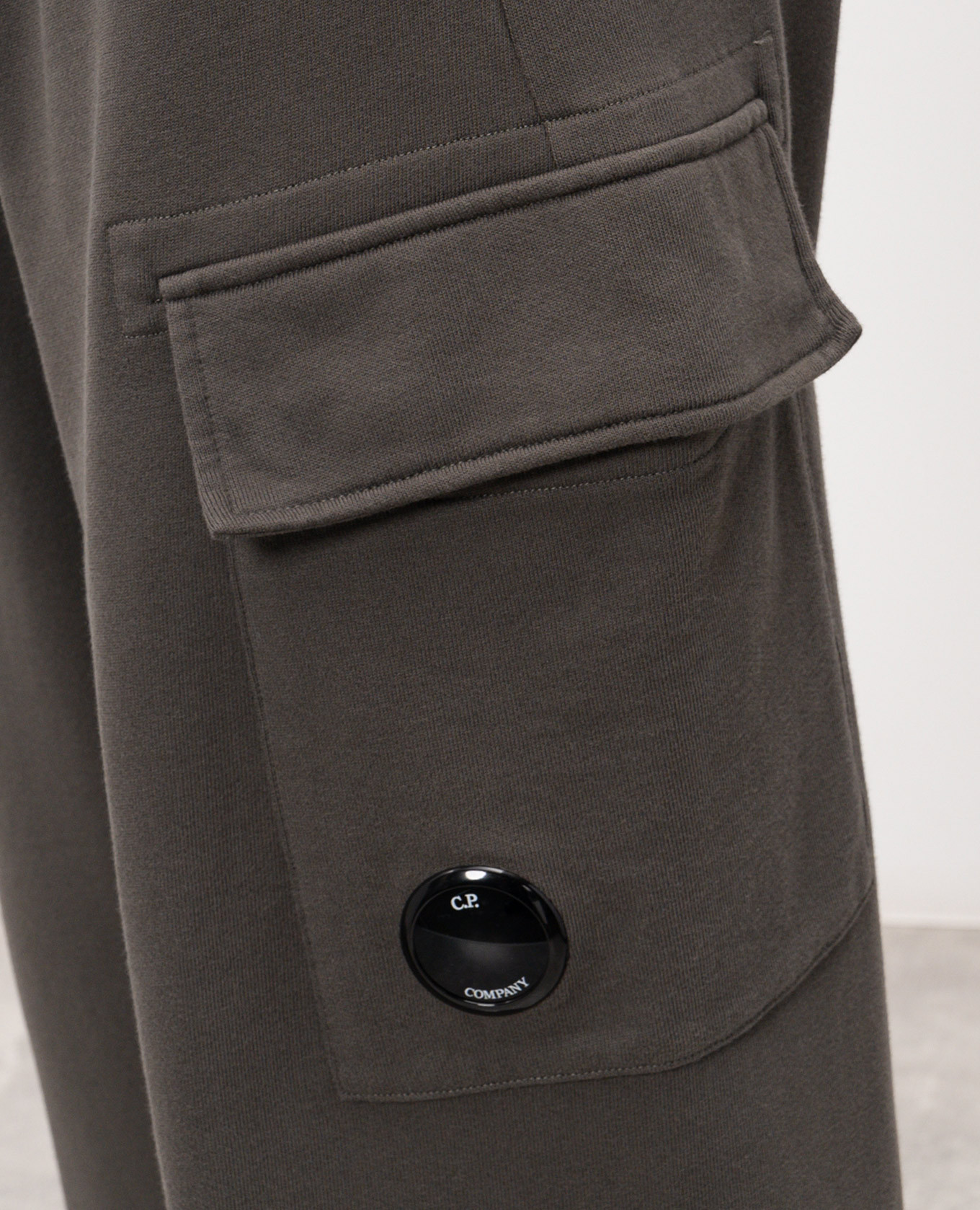Khaki sweatpants with logo patch C.P. Company 5