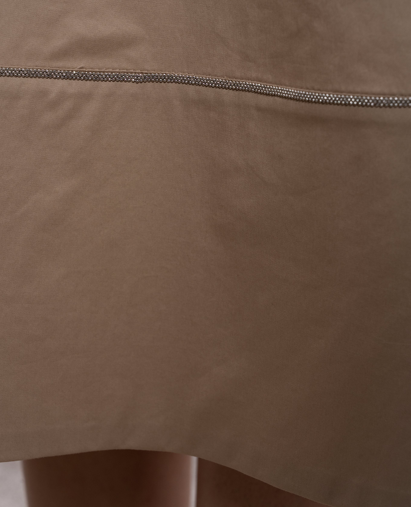 

Beige dress with monil chain Peserico