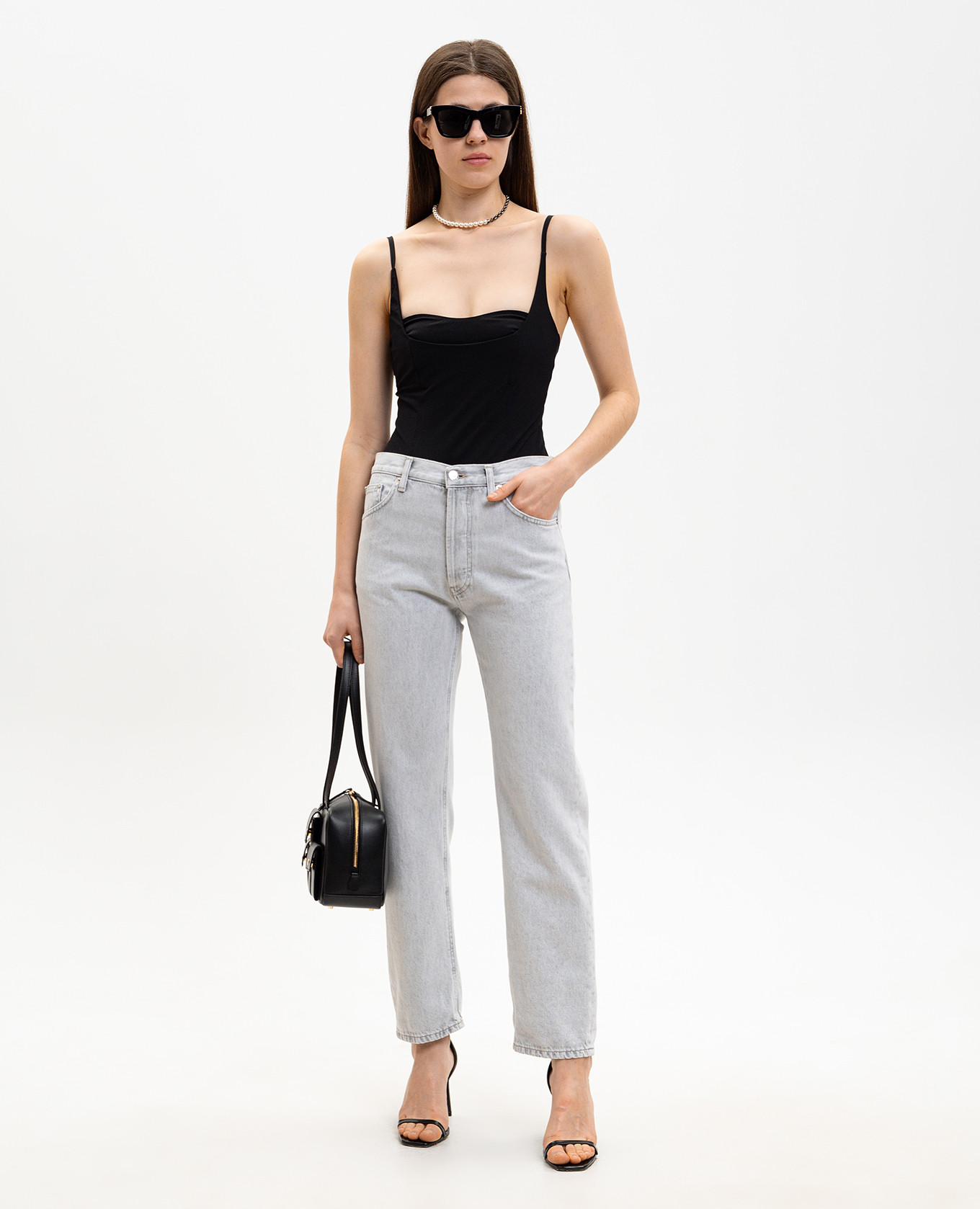 

Grey jeans with logo patch Dondup