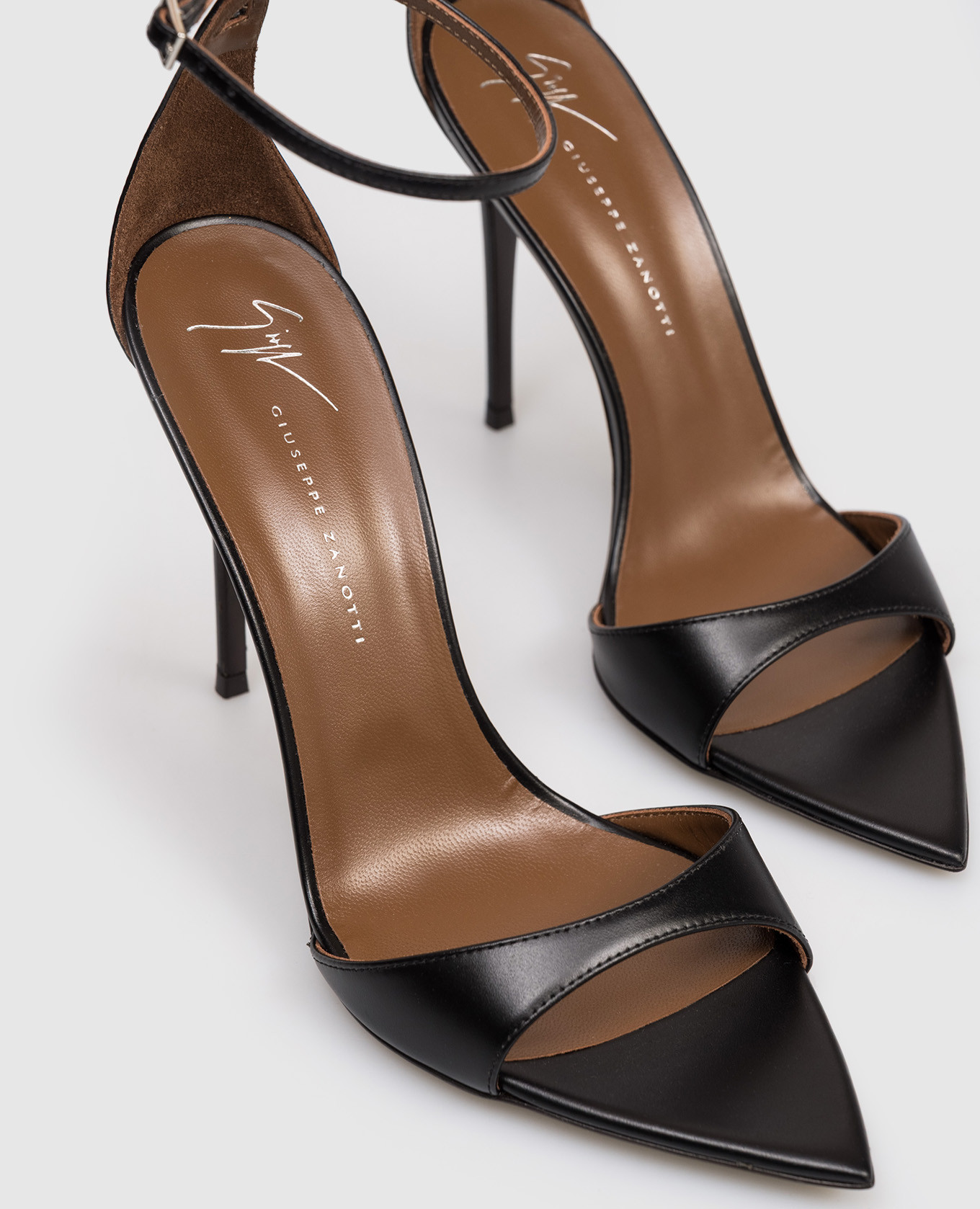 Intrigo black leather sandals Giuseppe Zanotti 5