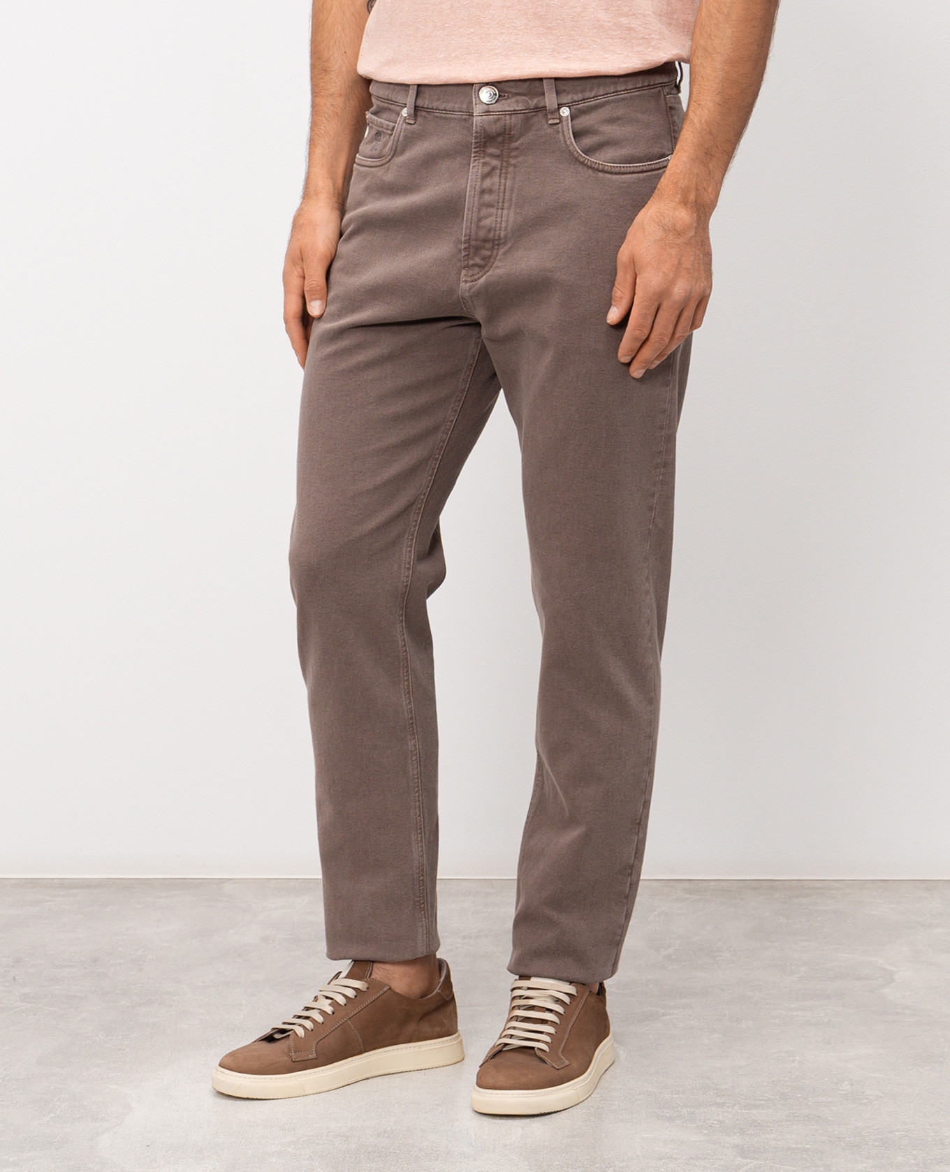 

Brown jeans with logo patch Brunello Cucinelli
