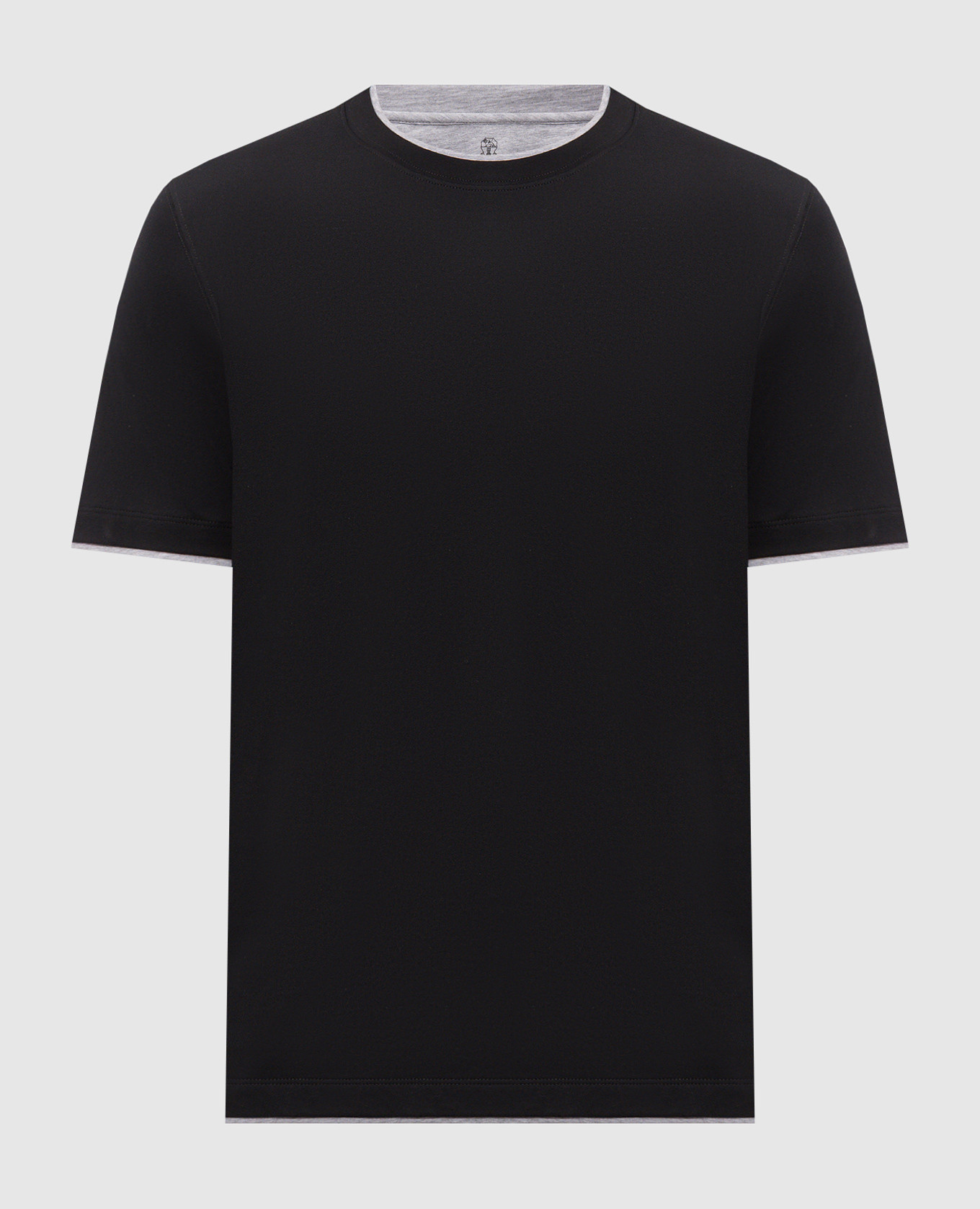 Black straight-cut T-shirt