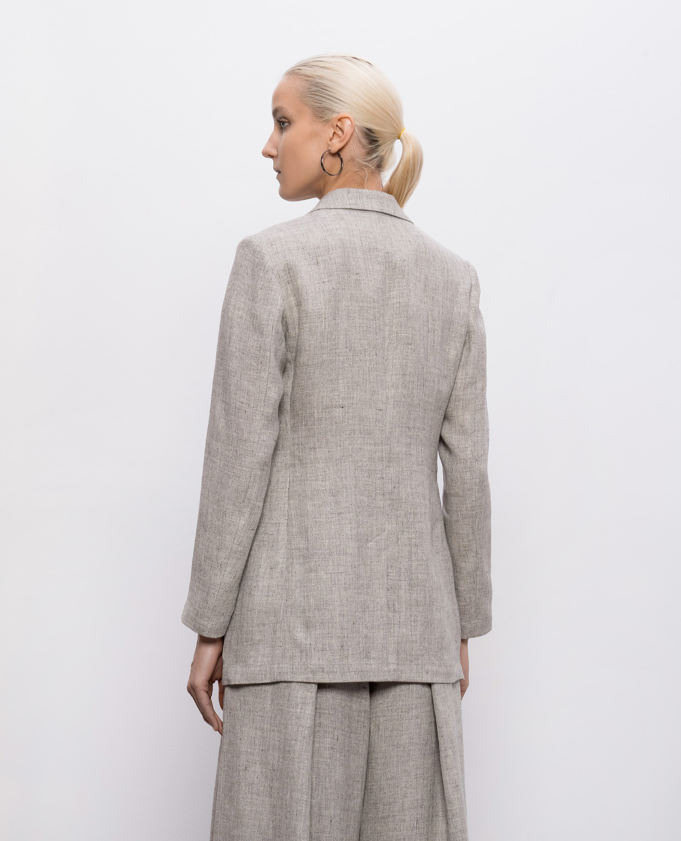 Gray linen jacket Intoca 4