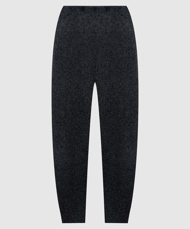 Gray pants with wool