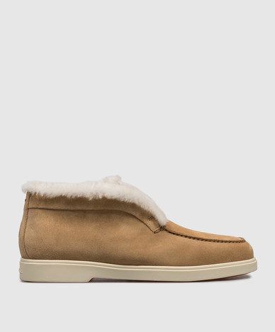 Beige suede deserts with fur