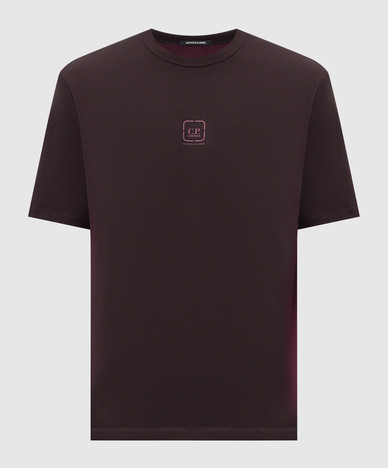 Camiseta morada con estampado de logo