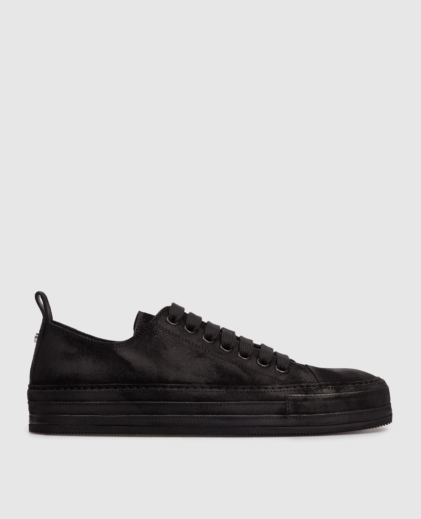 Black suede Nono sneakers