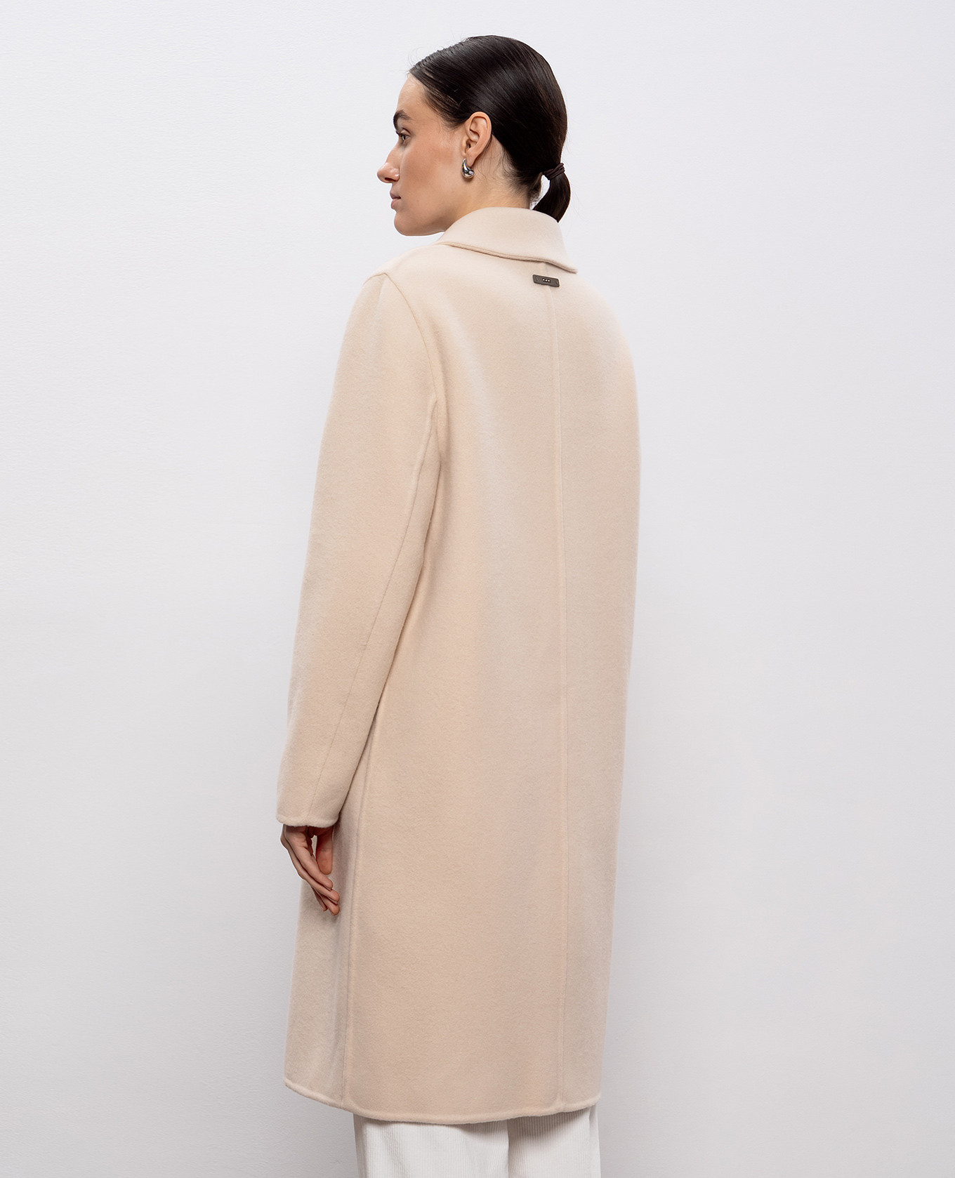 

Beige coat with wool and cashmere Peserico