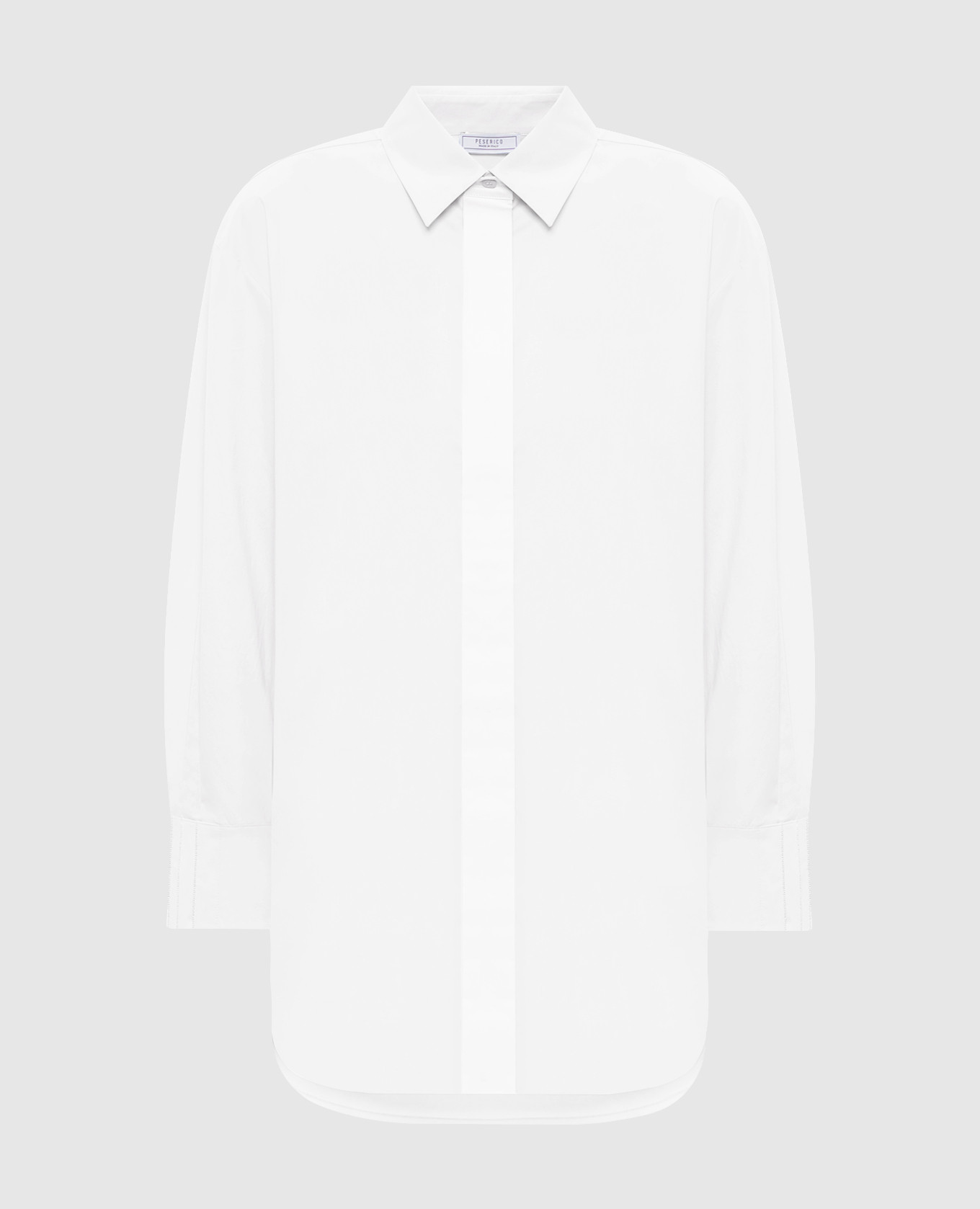 White shirt with a monil chain