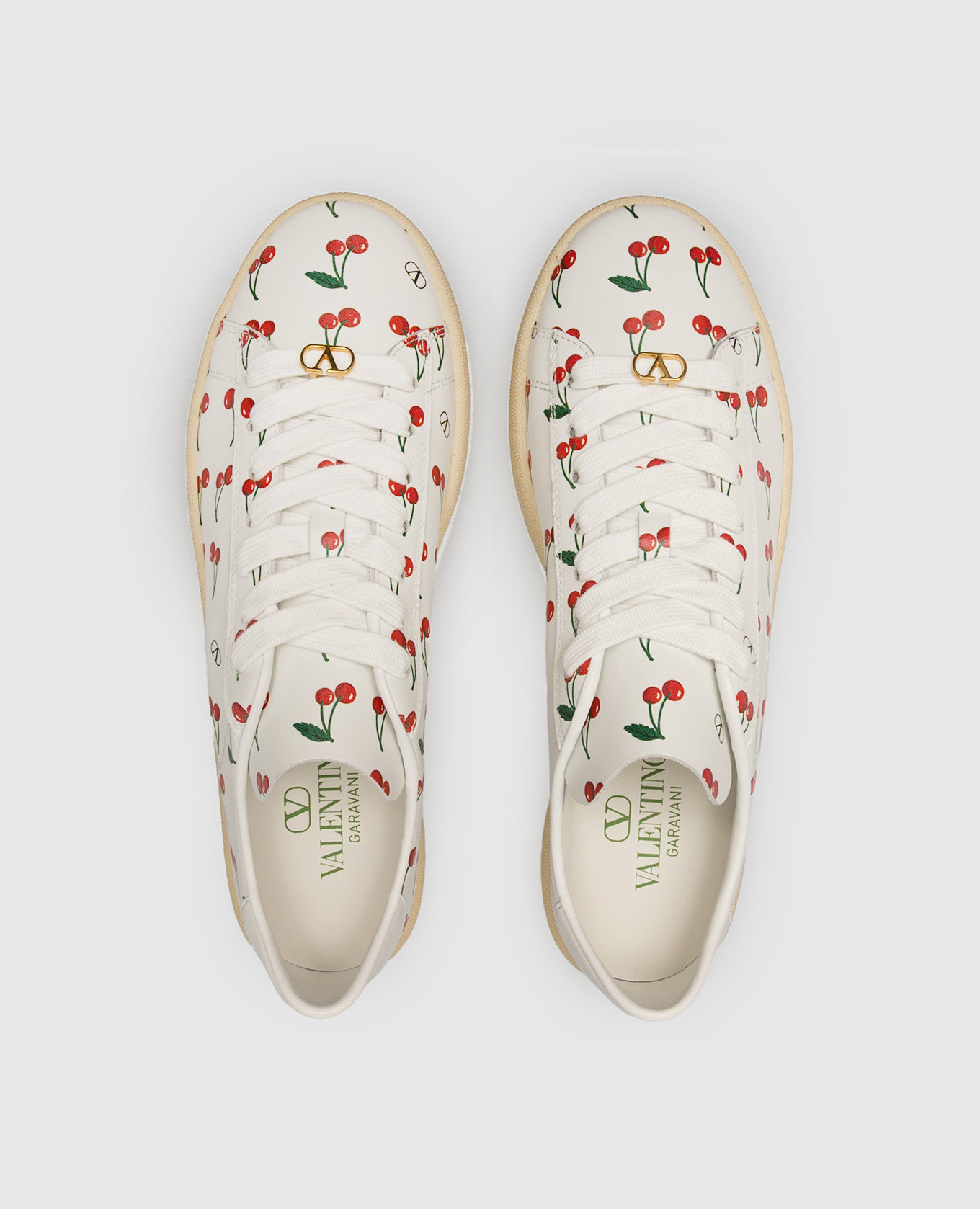 

Royco white leather sneakers with print Valentino