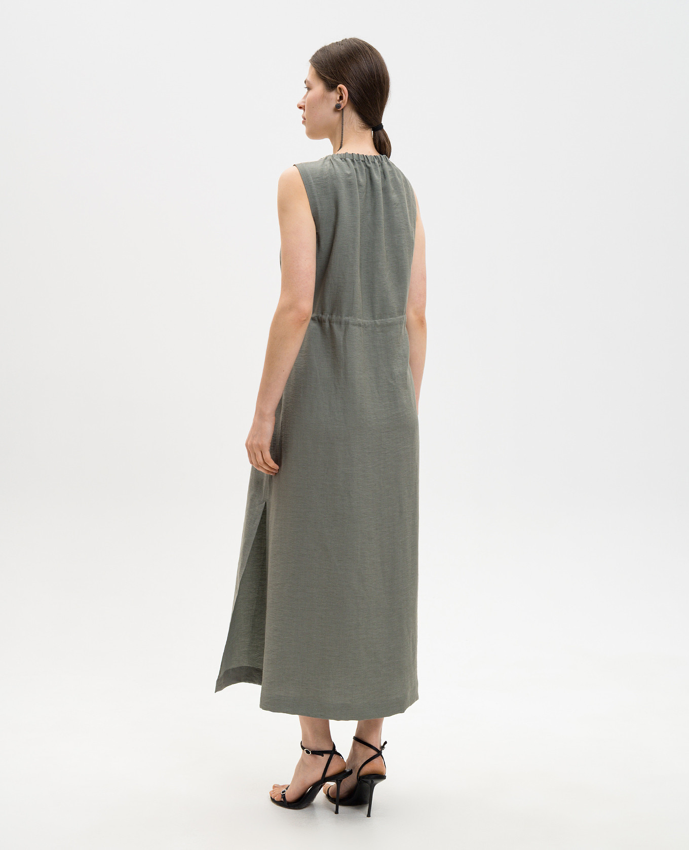 

Green dress with linen Peserico