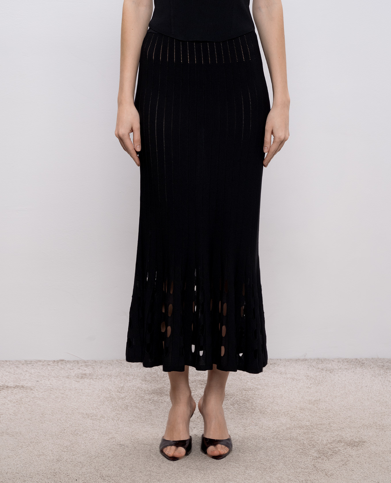 

Black midi skirt Twinset
