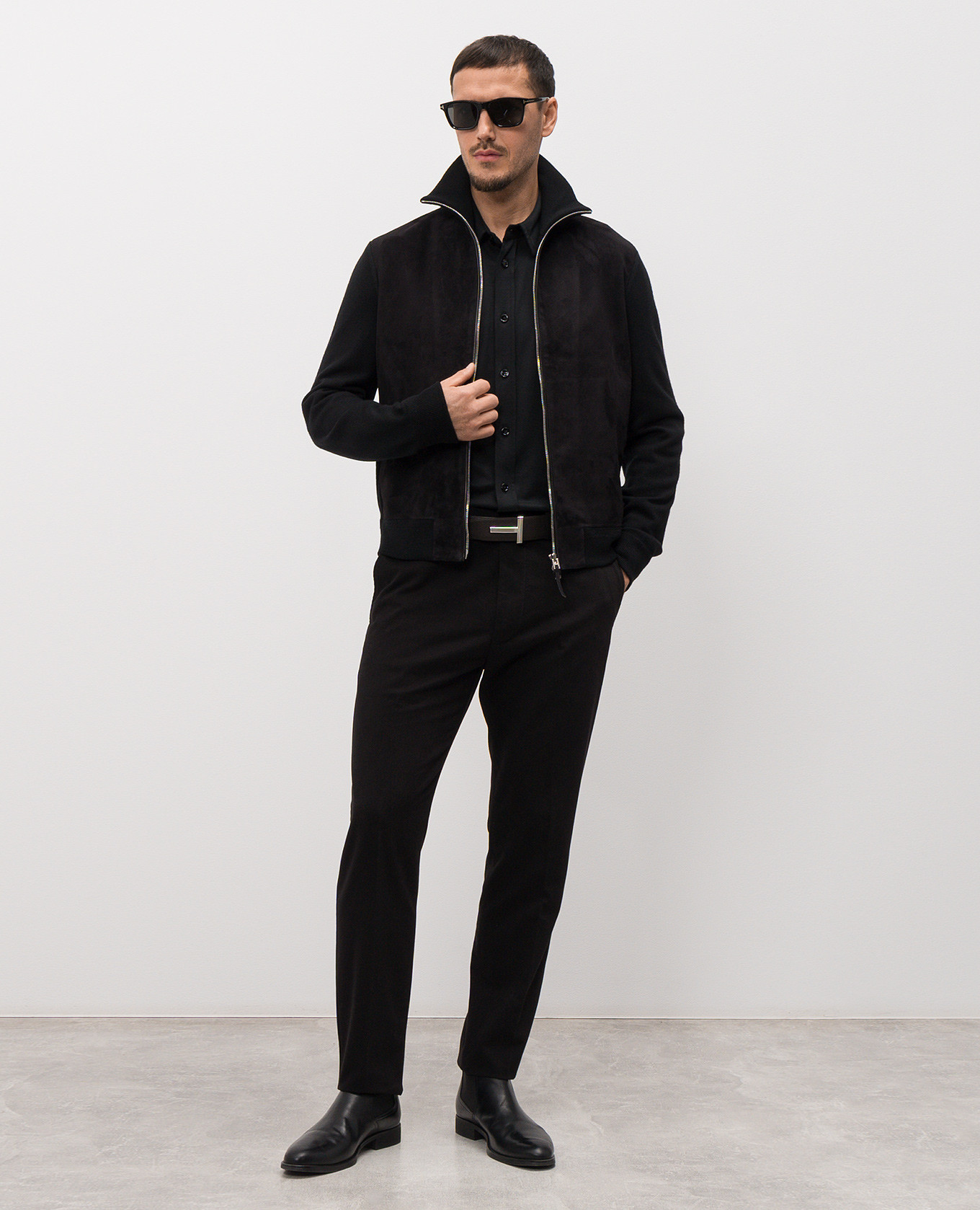 Black pants with logo Tom Ford 2