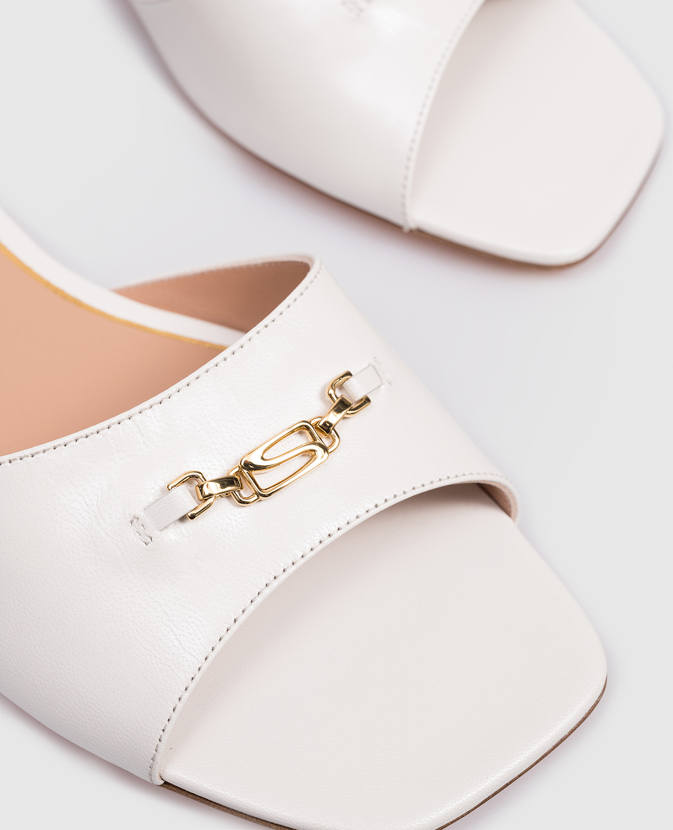 White leather flip-flops with monogram logo Santoni 5