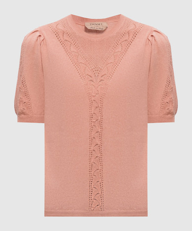 Pink wool top with openwork pattern