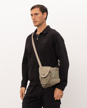 C.P. Company Khaki bag with logo embroidery MAC228A110188G