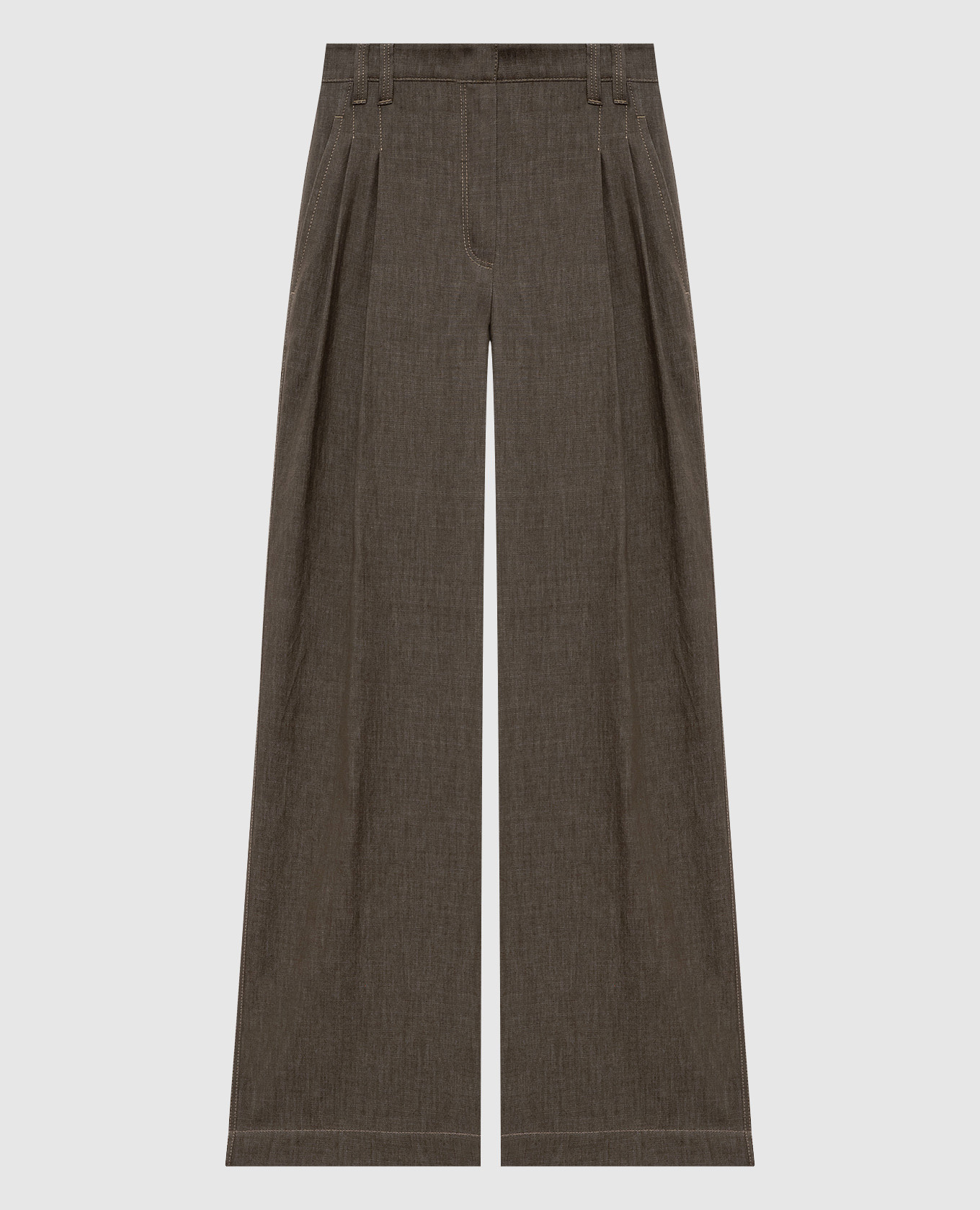 Khaki pants with monil chain