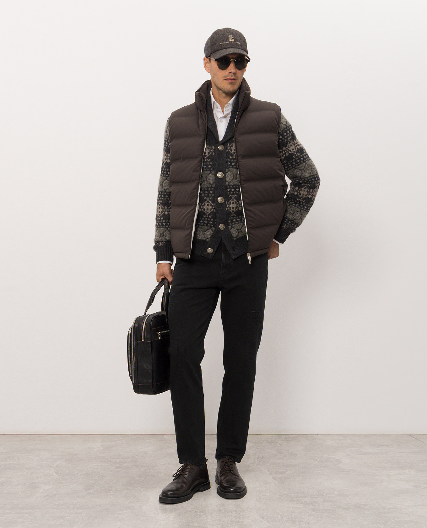 Black jeans with holes Brunello Cucinelli 2