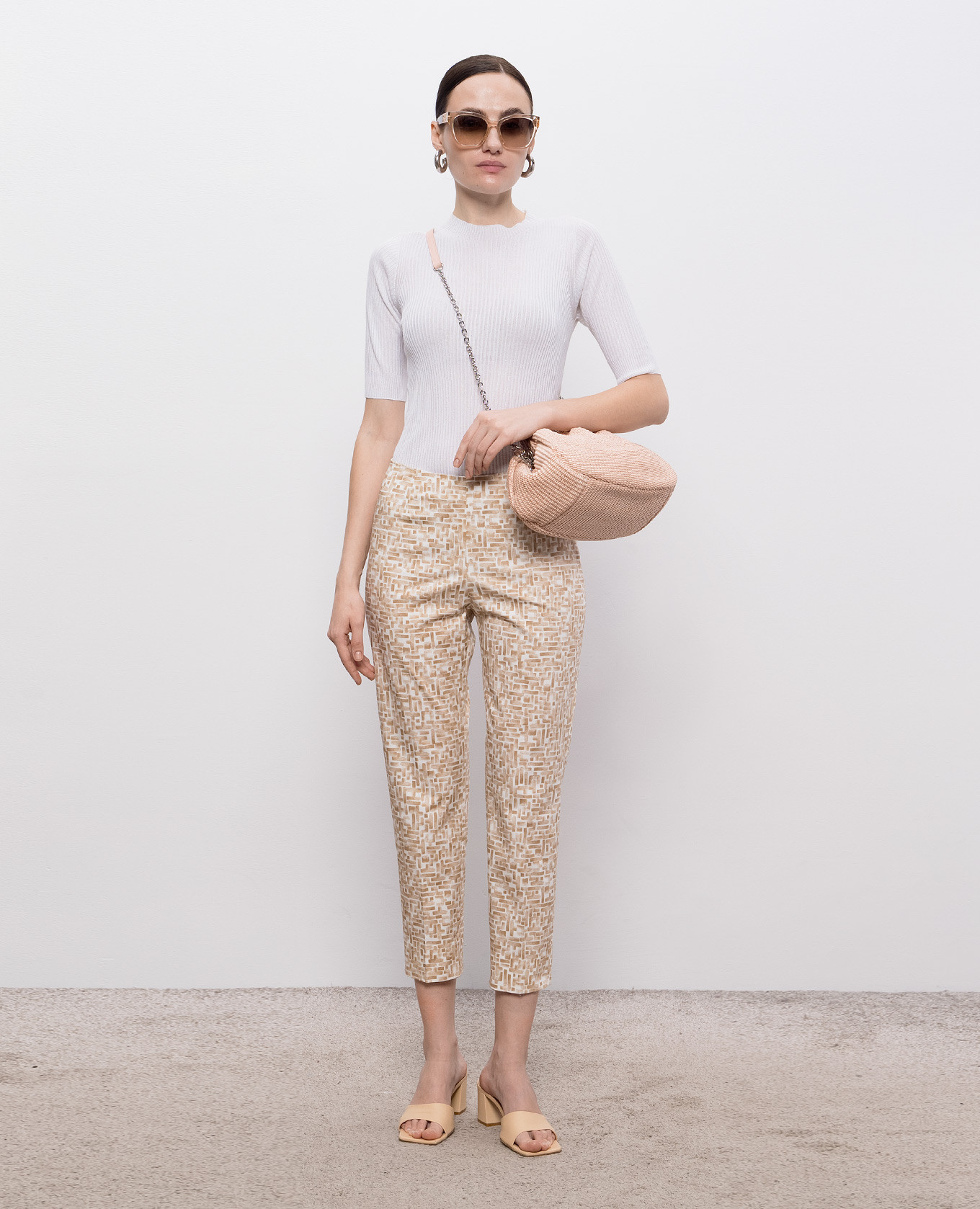 

White top Peserico