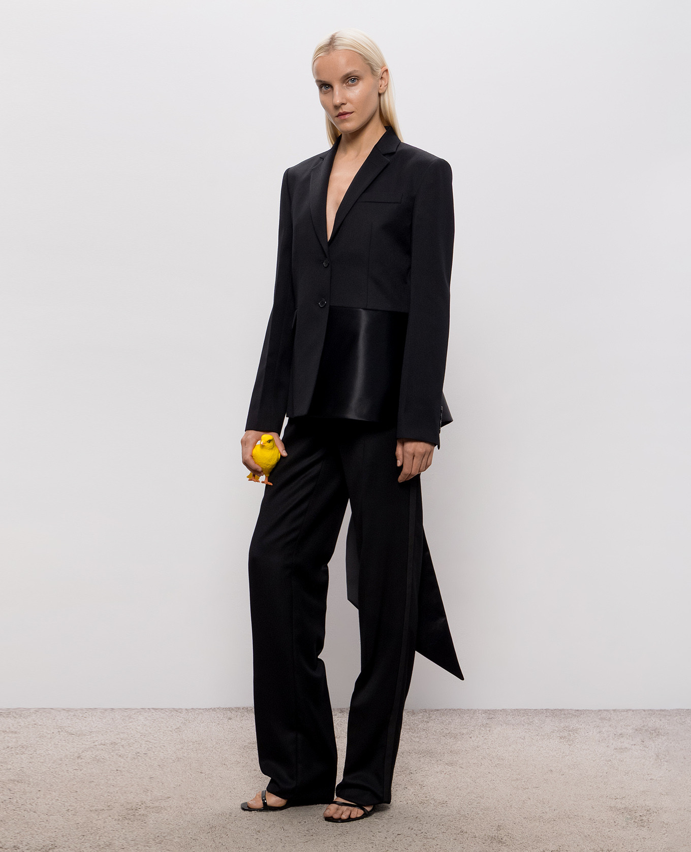 Black jacket JW Anderson 2