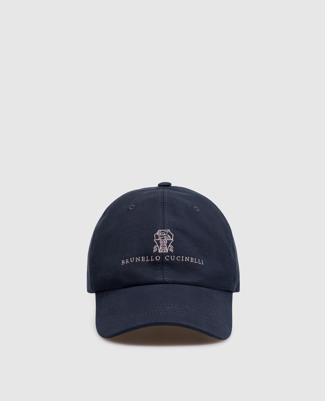 Blue cap with logo embroidery