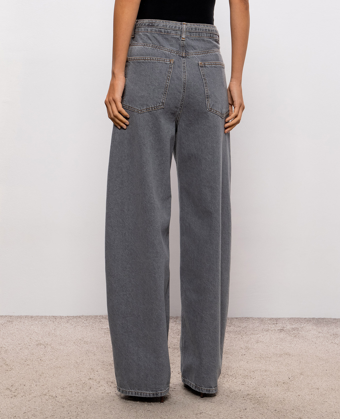 Gray jeans with belt Twinset 4