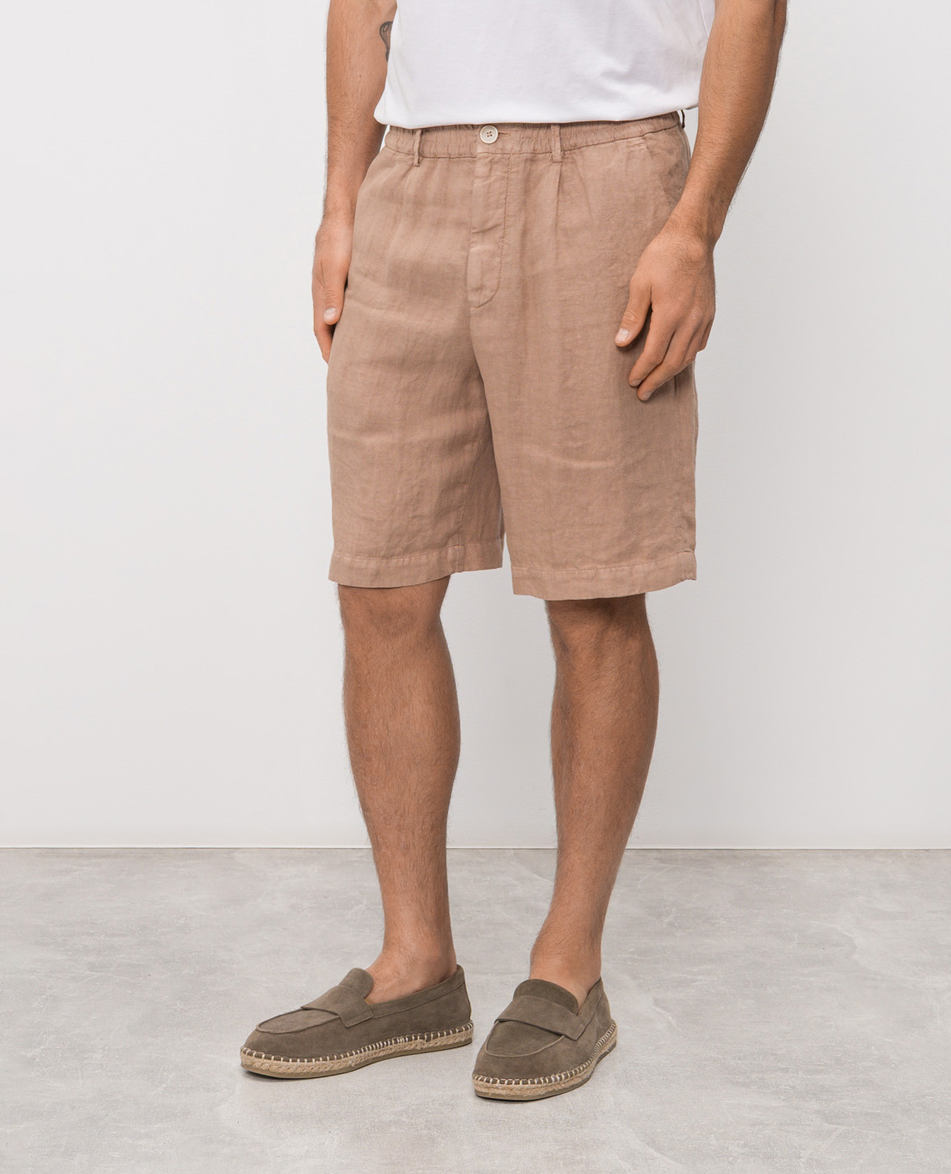 

Brown linen shorts Brunello Cucinelli