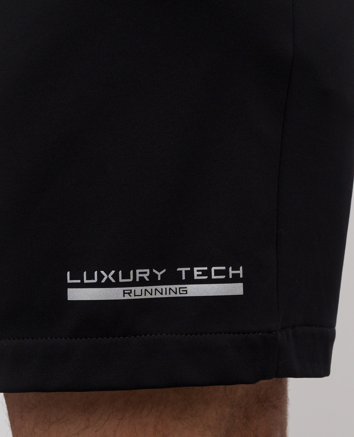 

Black shorts with textured octagonal emblem Stefano Ricci