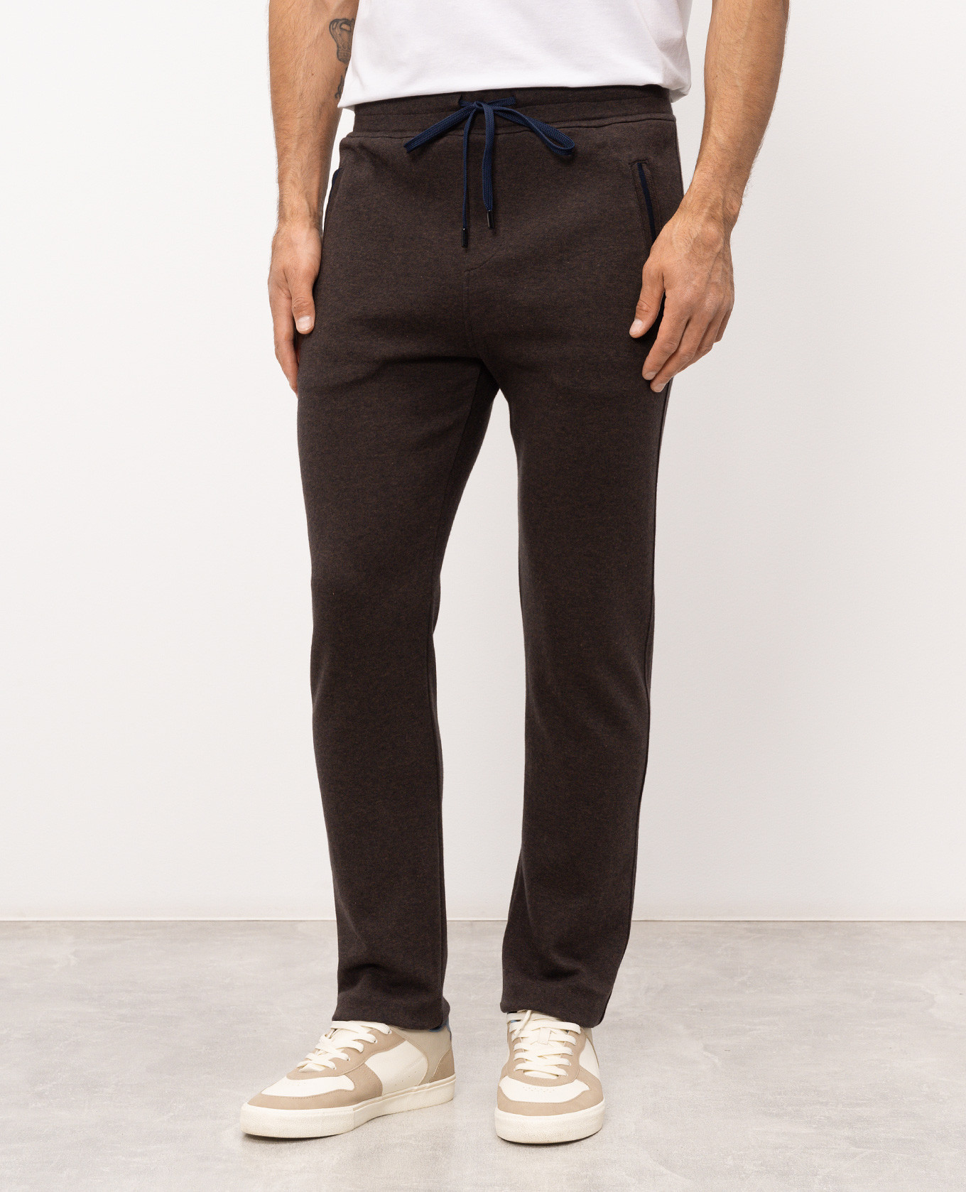 Brown pants with embroidered emblem Castangia dal 1850 3