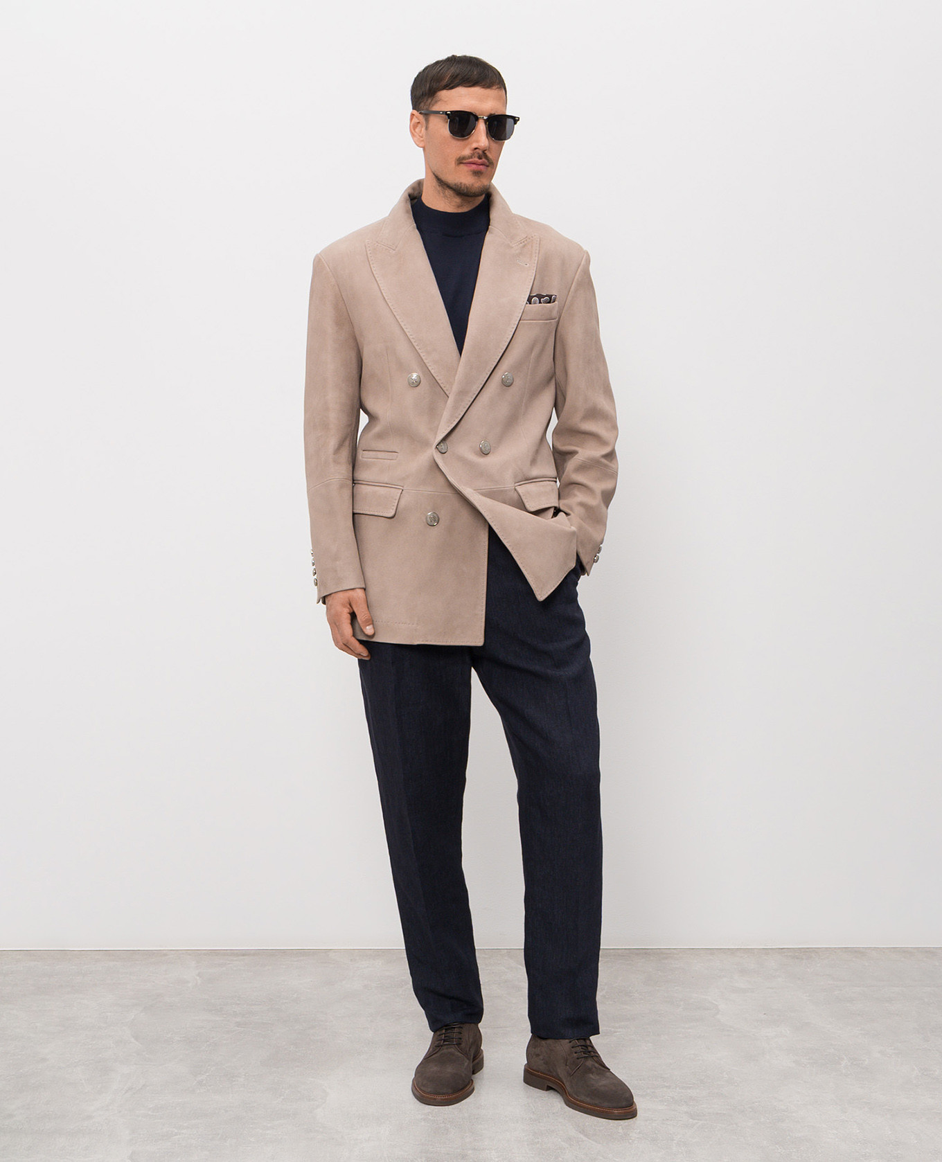 

Blue T-shirt with embroidered emblem Brunello Cucinelli