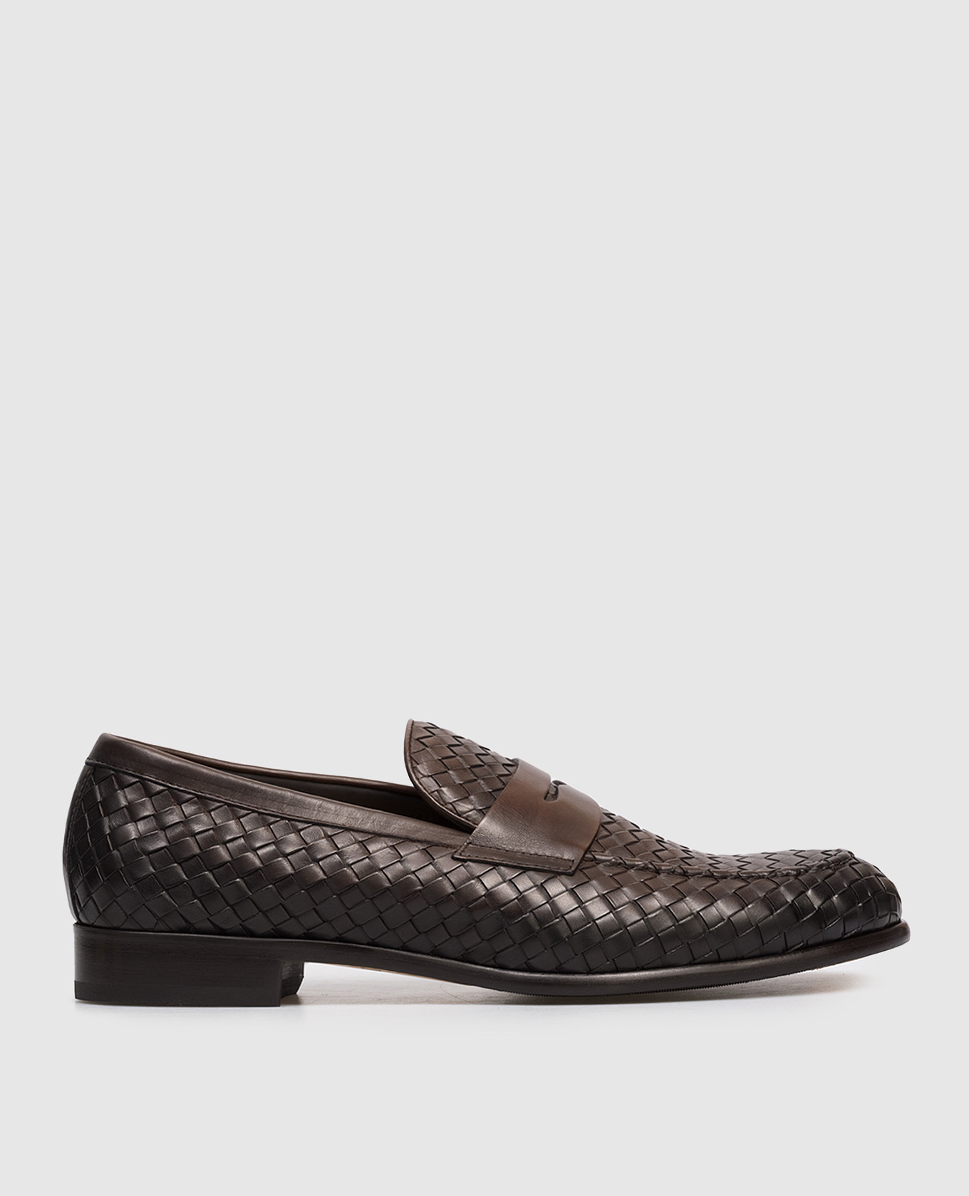 Brown leather loafers with weaving Doucal's
