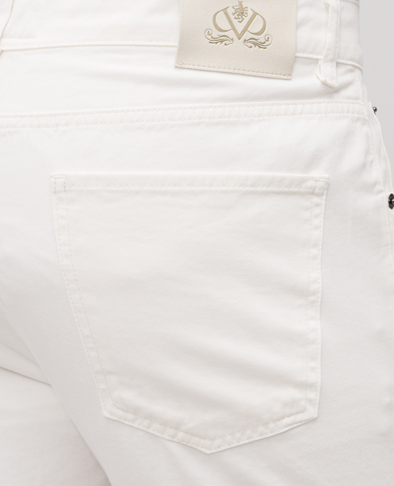 

White jeans with logo patch Pini Parma