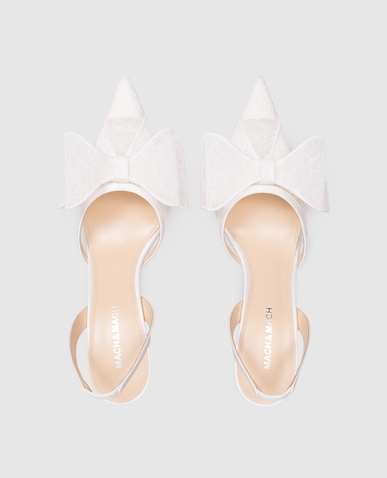 

Le Cadeau white slingbacks Mach&Mach