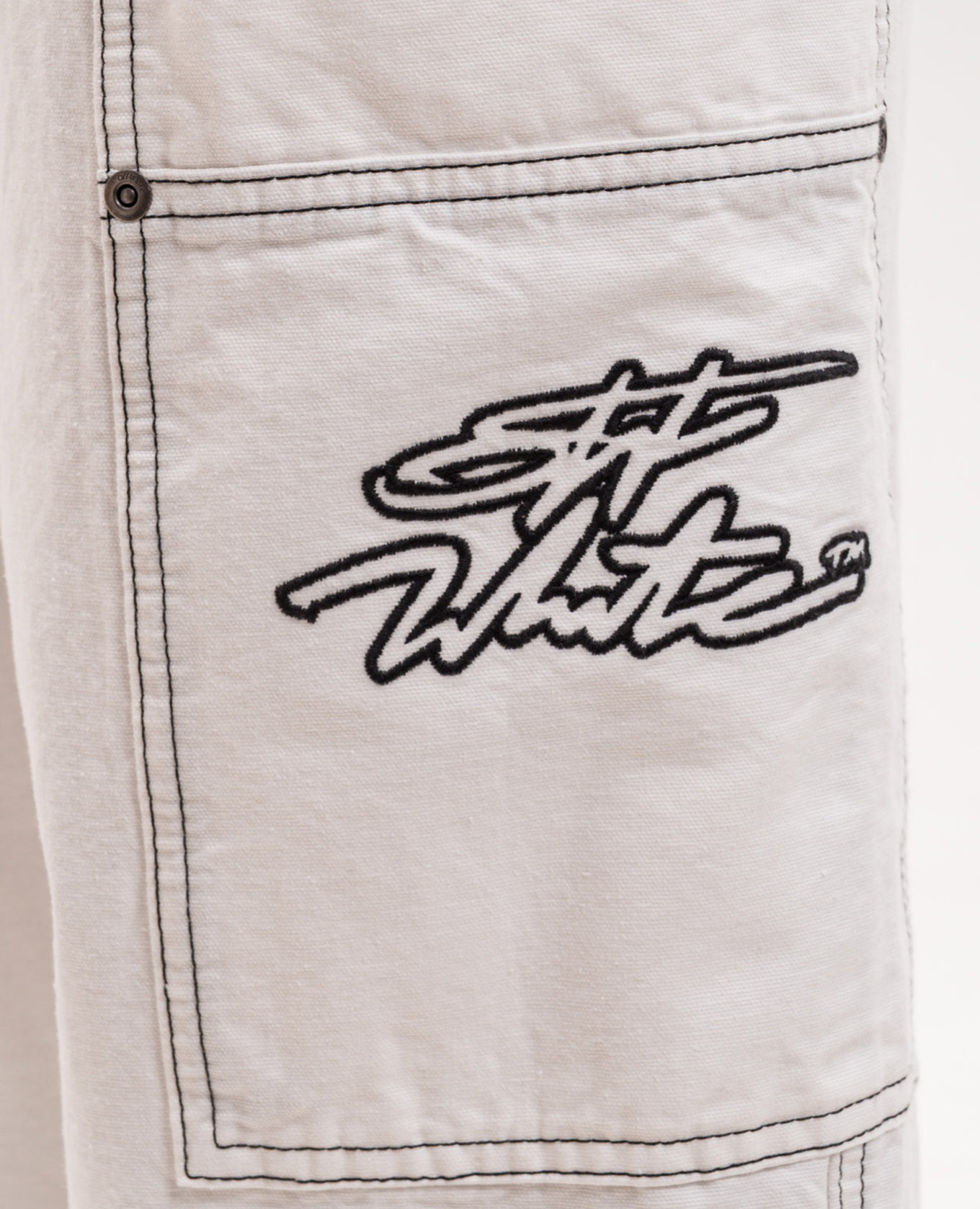 White cargo pants with logo embroidery Off-White 5