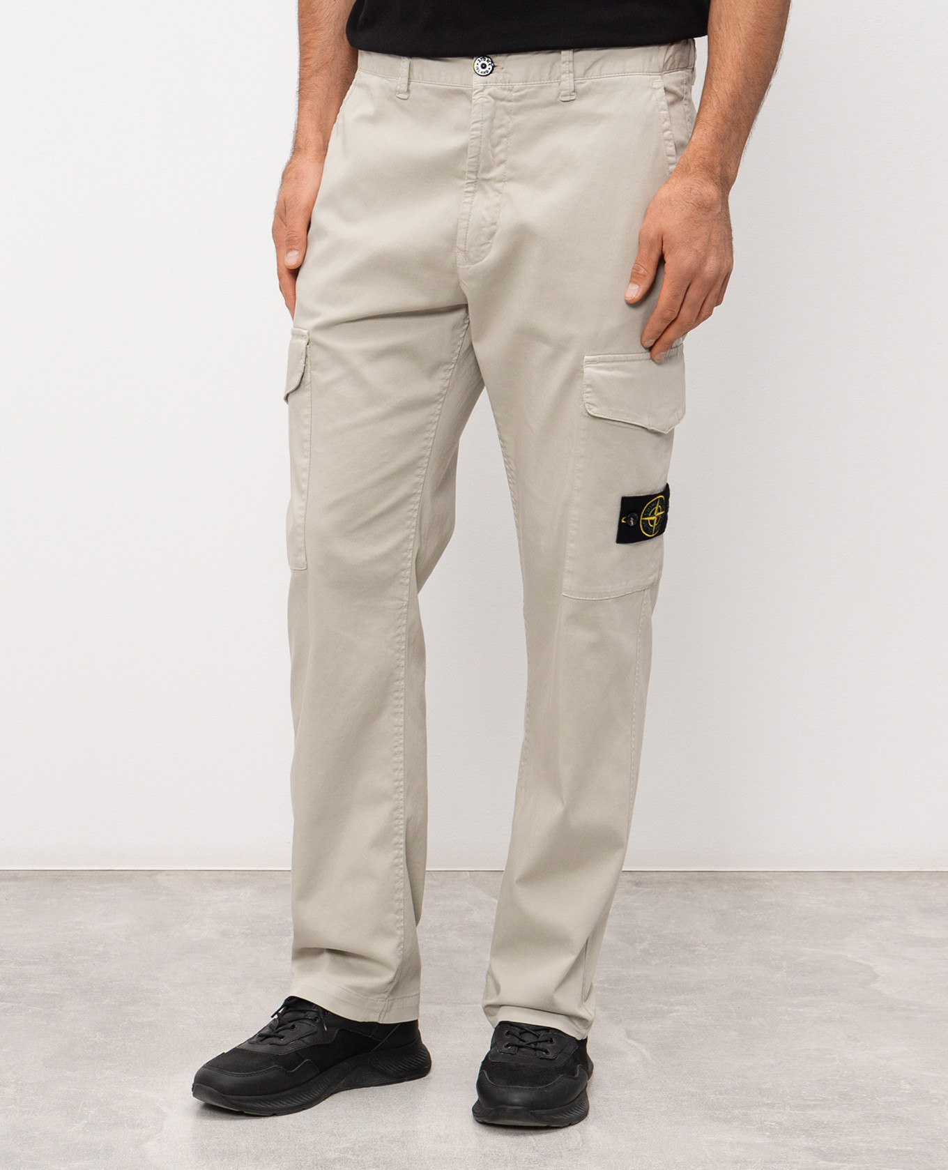 

Gray cargo pants with patch Stone Island, Grey